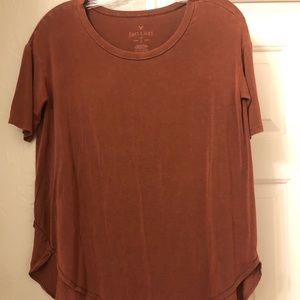 AMERICAN EAGLE FLOWY TOP